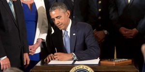 With the stroke of a pen, Obama revoked nearly 10 years of federal commitment to use environmentally-rated electronics. Photo credit: The White House