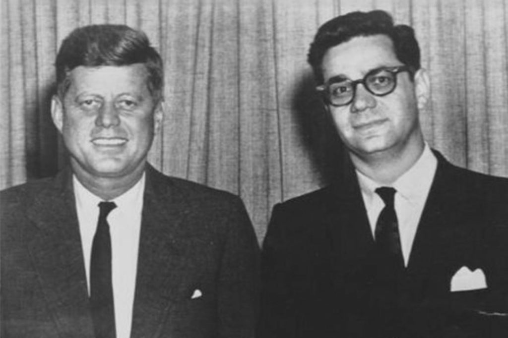 John F Kennedy, Mark Lane
