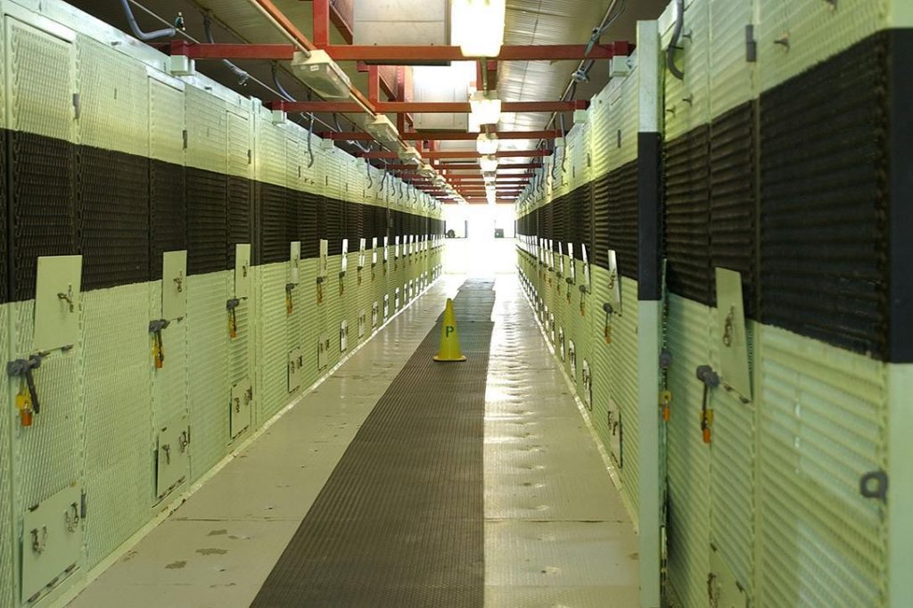 Cell block of Camp Delta. Photo credit: US Department of Defense 
