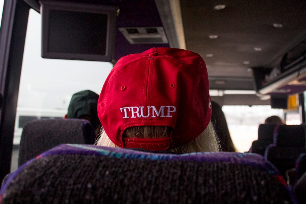 Trump, hat