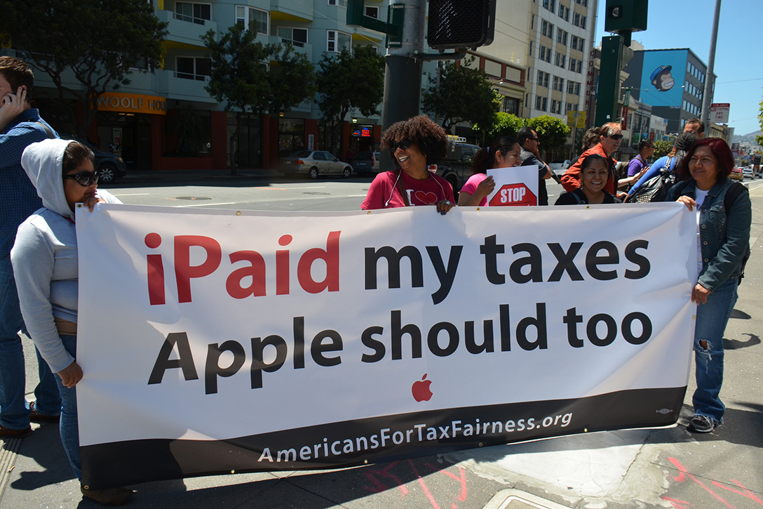 Apple, taxes