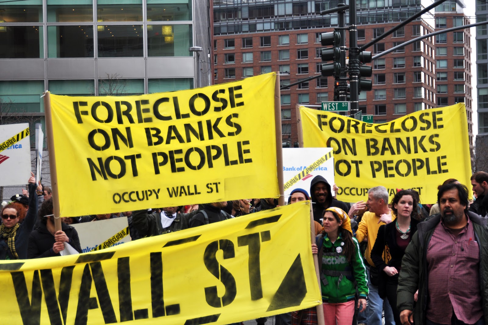 Foreclose on Banks