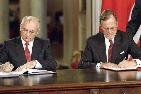 Bush and Gorbachev sign 1990 Chemical Weapons Accord