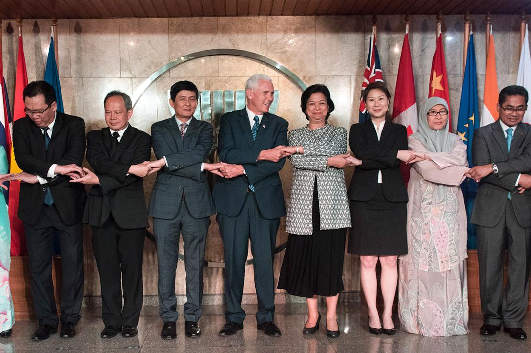 Mike Pence, Indonesia
