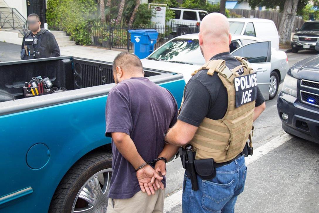 ICE, immigrant, arrest