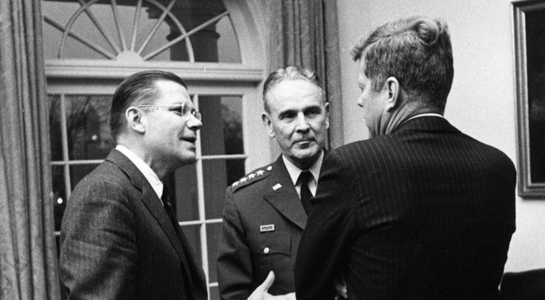 Robert McNamara, Maxwell Taylor, John F. Kennedy