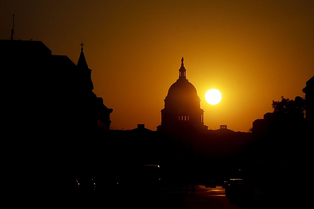 Silhouette Capitol