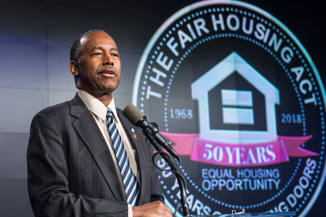 Ben Carson, HUD