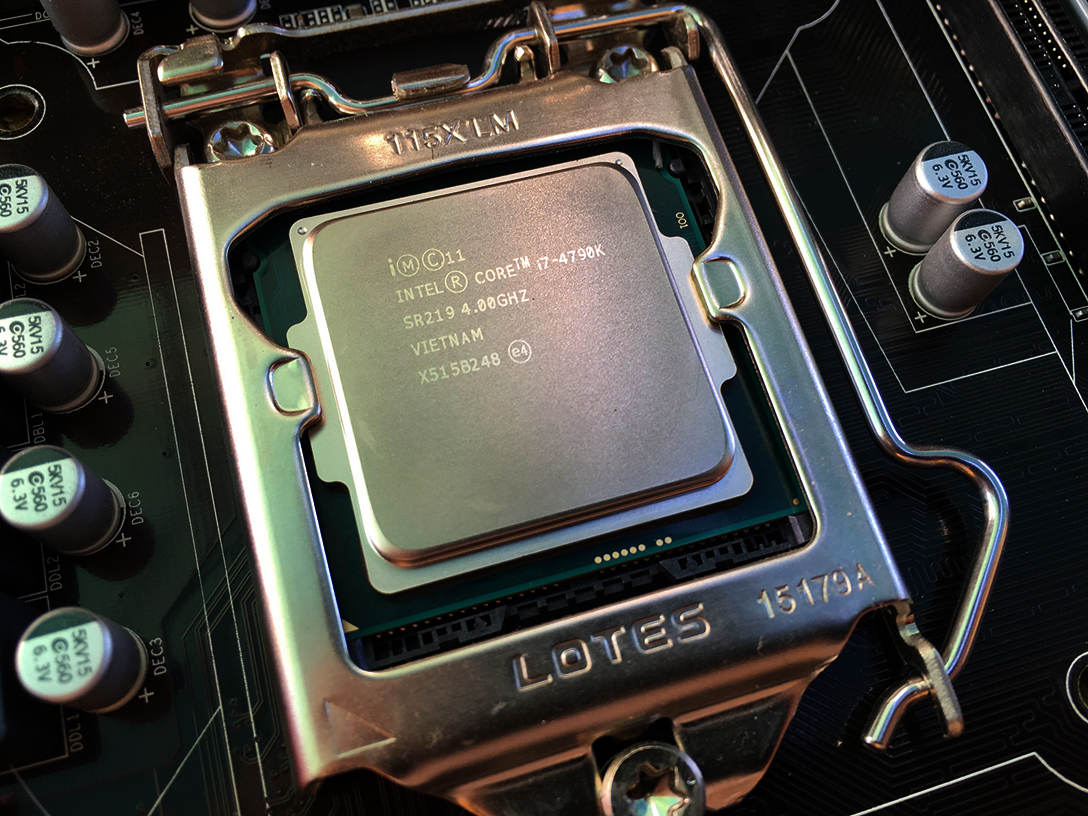 Intel Core i7, chipset