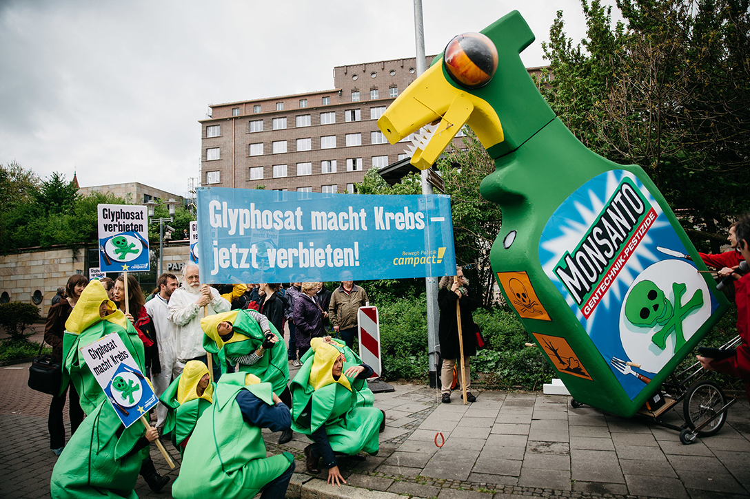 Monsanto, Roundup, protest