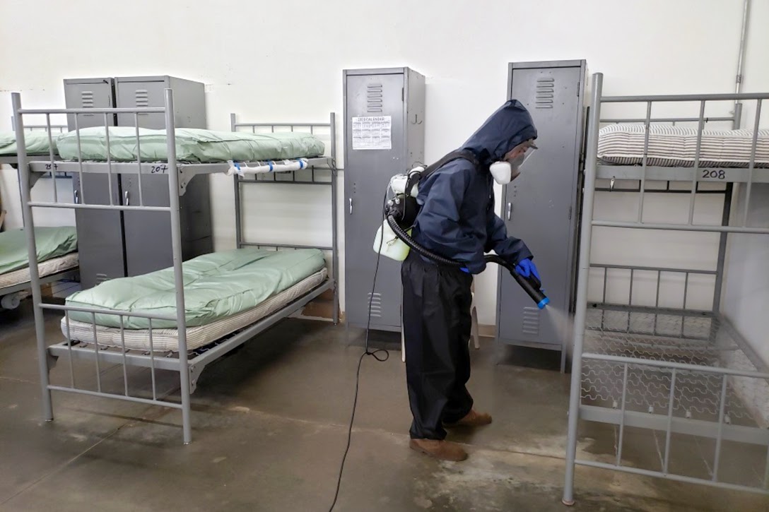 Prison, cleaning, COVID-19