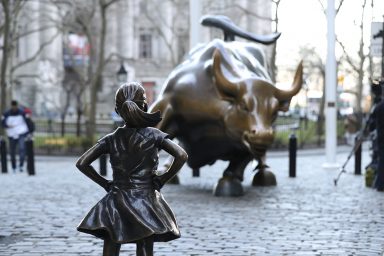 Fearless Girl, Charging Bull