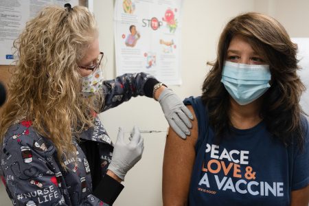 COVID-19 vaccines, Pensacola, Florida