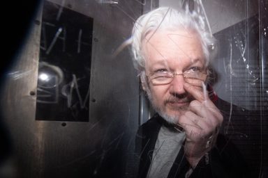 WikiLeaks, Julian Assange, Magistrates Court