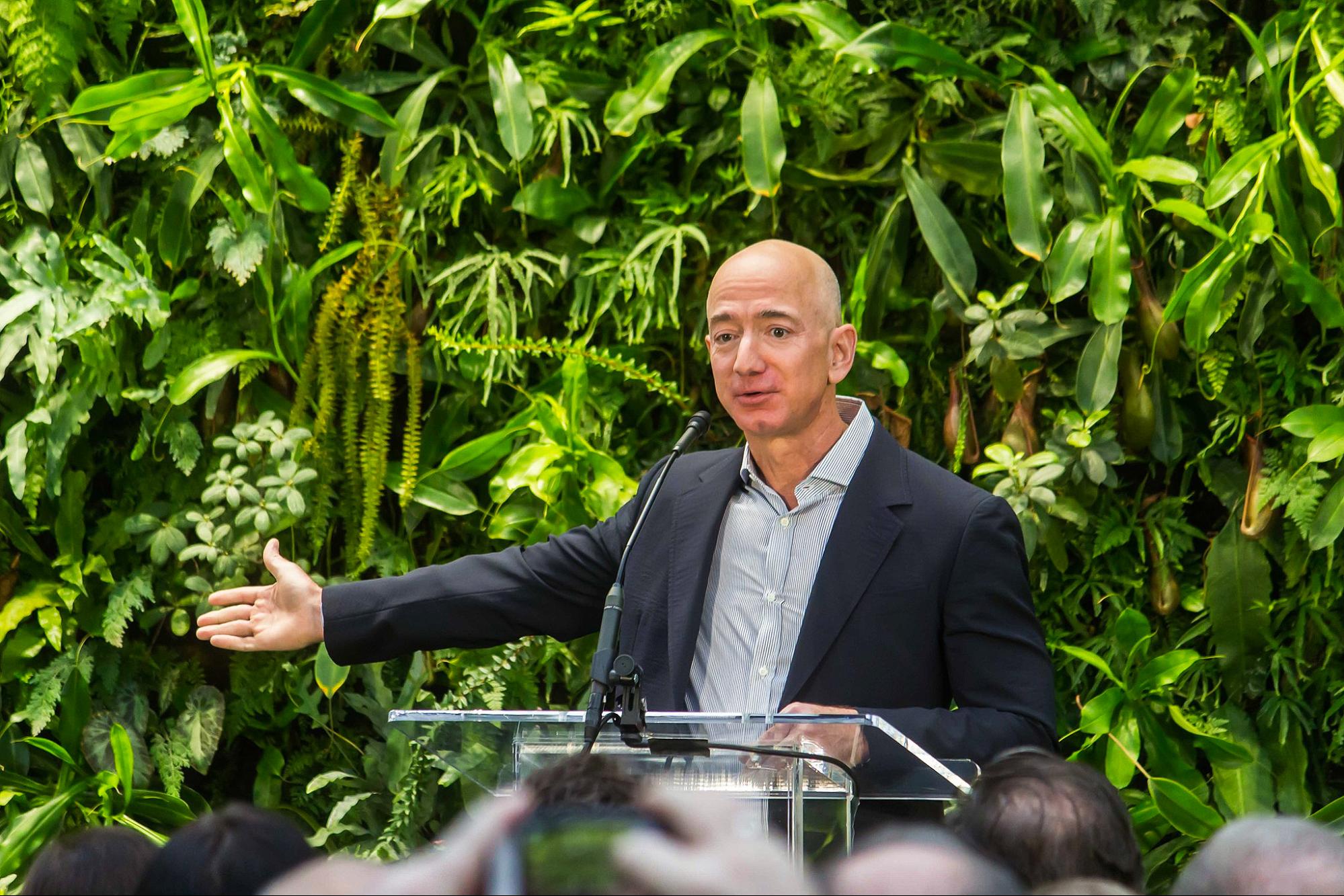 user data, FTC demand, privacy, social media and tech companies, jeff bezos