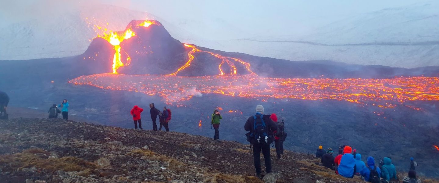 Geldingadalir eruption, Iceland, spectators