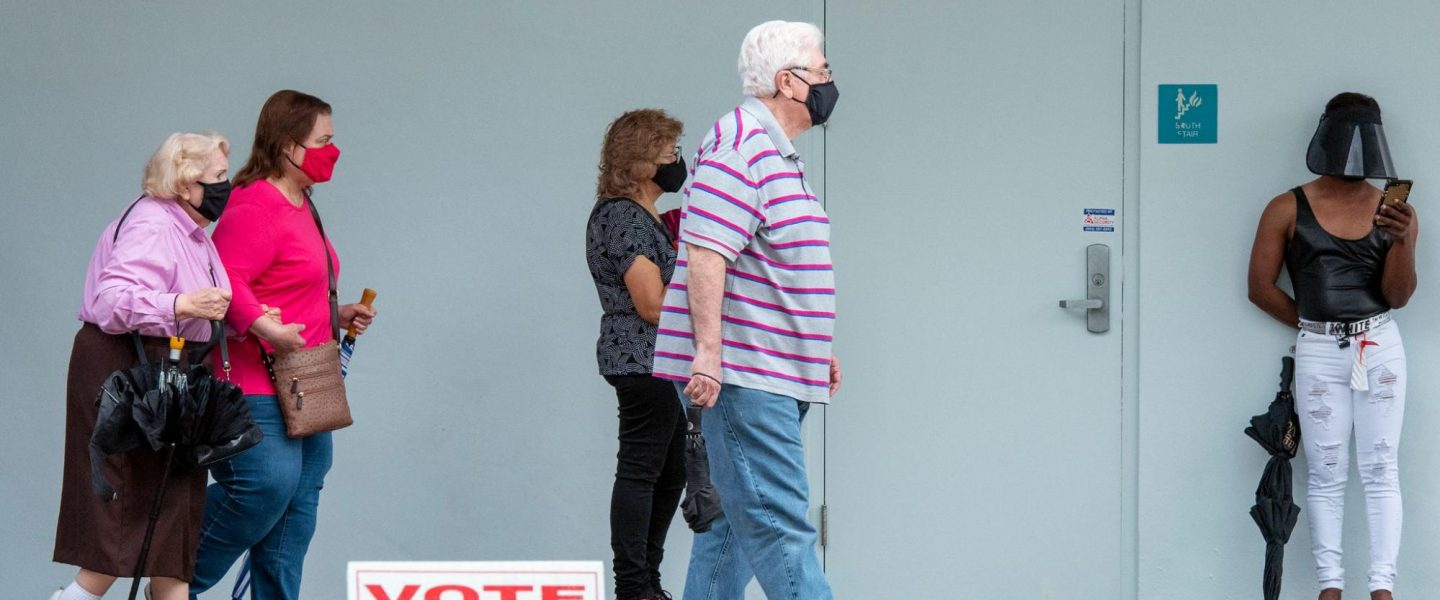 Seniors, vote, Hollywood, FL, 2020