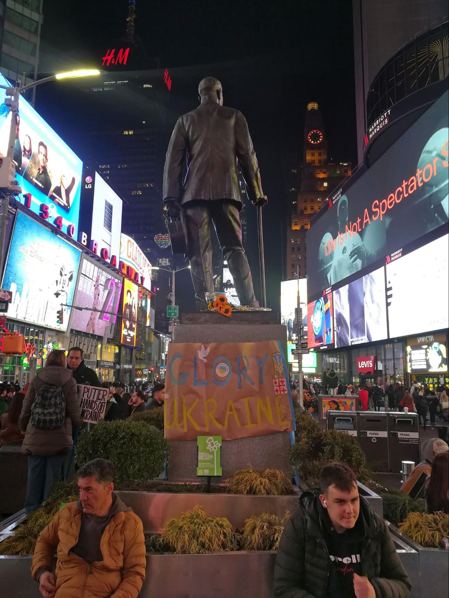 NYC, Times Square, protest, Ukraine