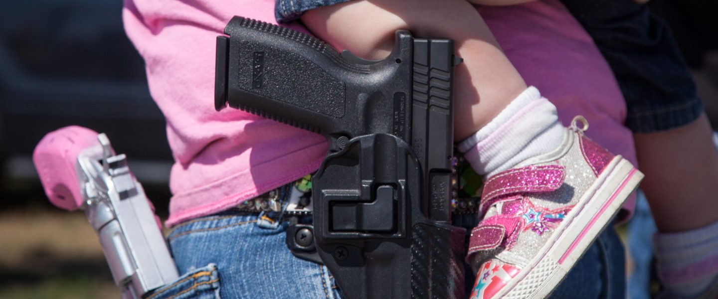 Mother, child, open carry, Colorado