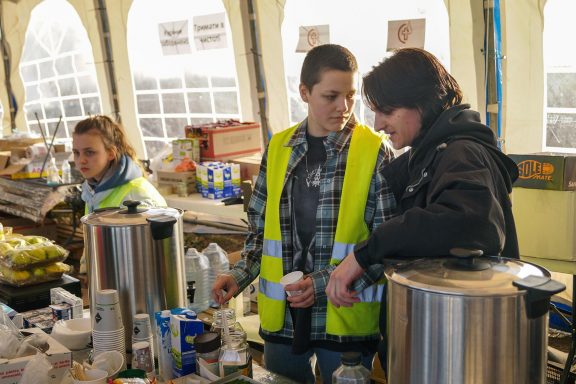 Alexandra, food, Ukraine refugees