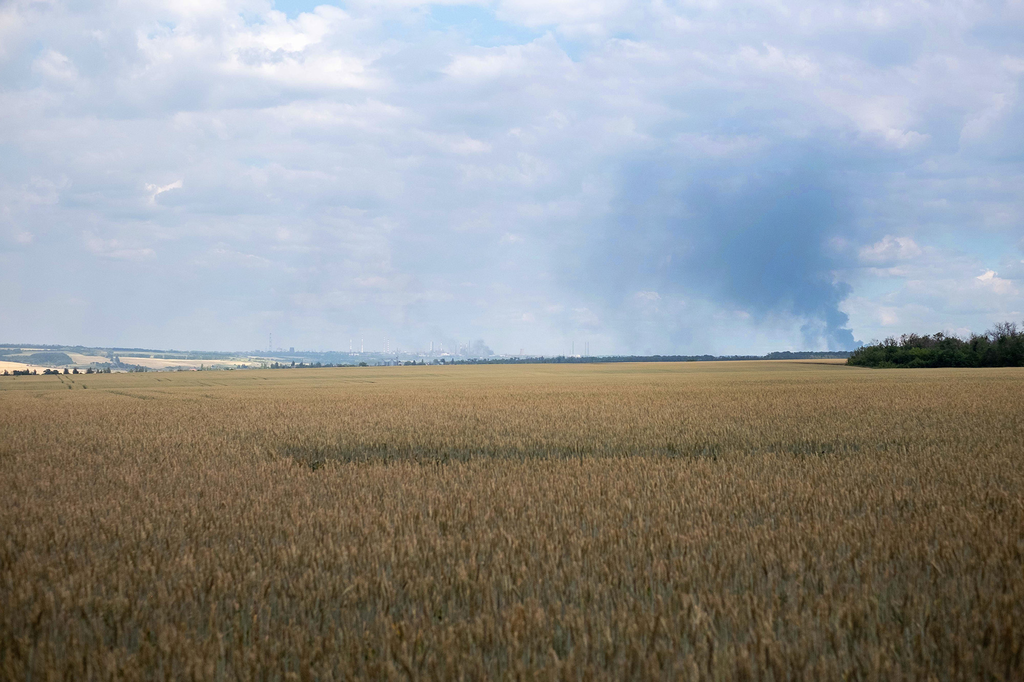 Ukraine, Smoke in distance
