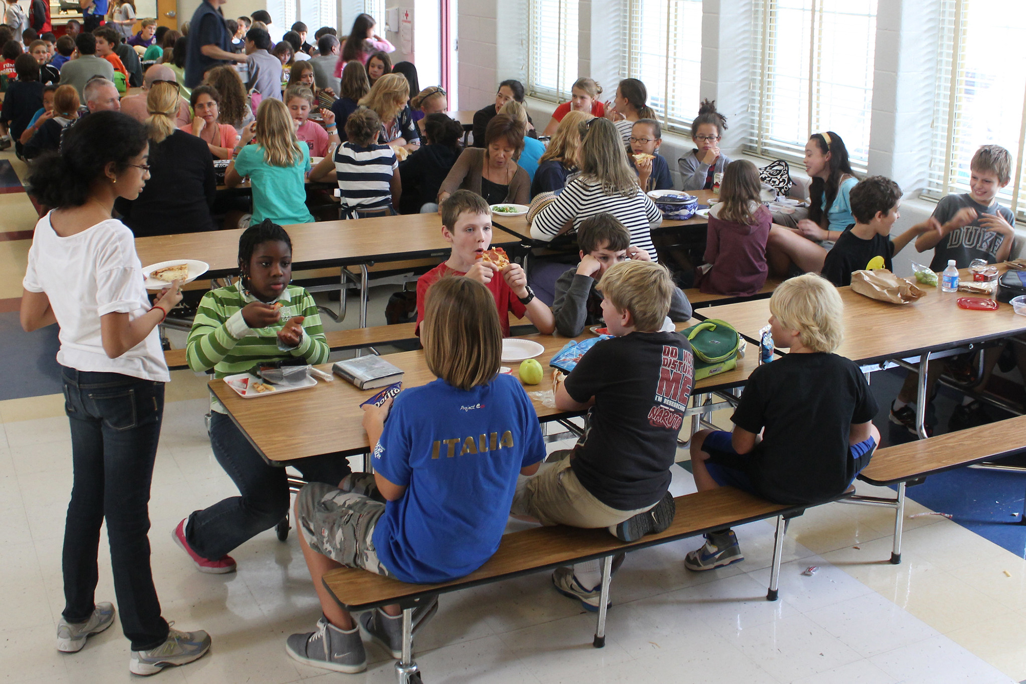 Sixth graders, lunch room