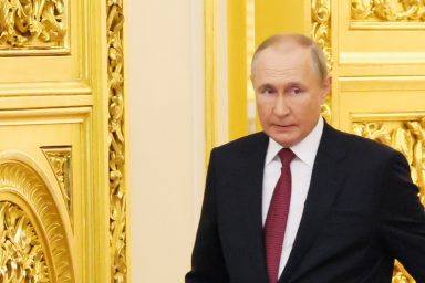 Vladimir Putin, Grand Kremlin Palace