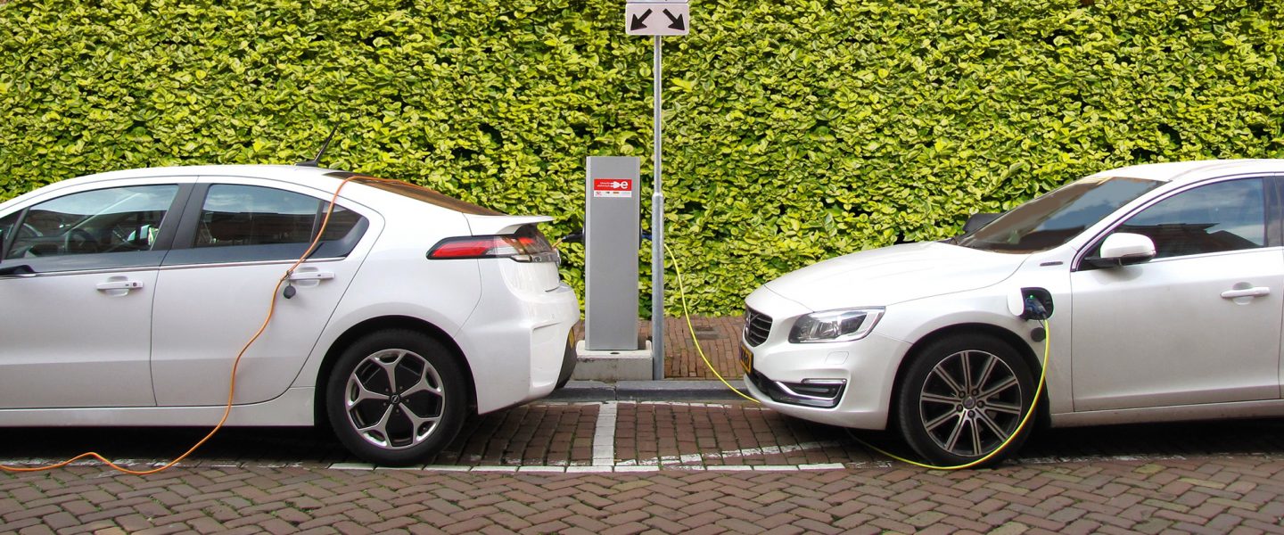 Electric car, charging station