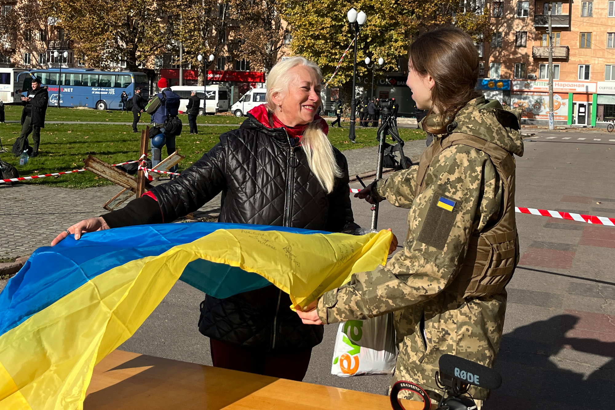 civilian, Ukrainian, Soldier, Flag , Kherson, Ukraine