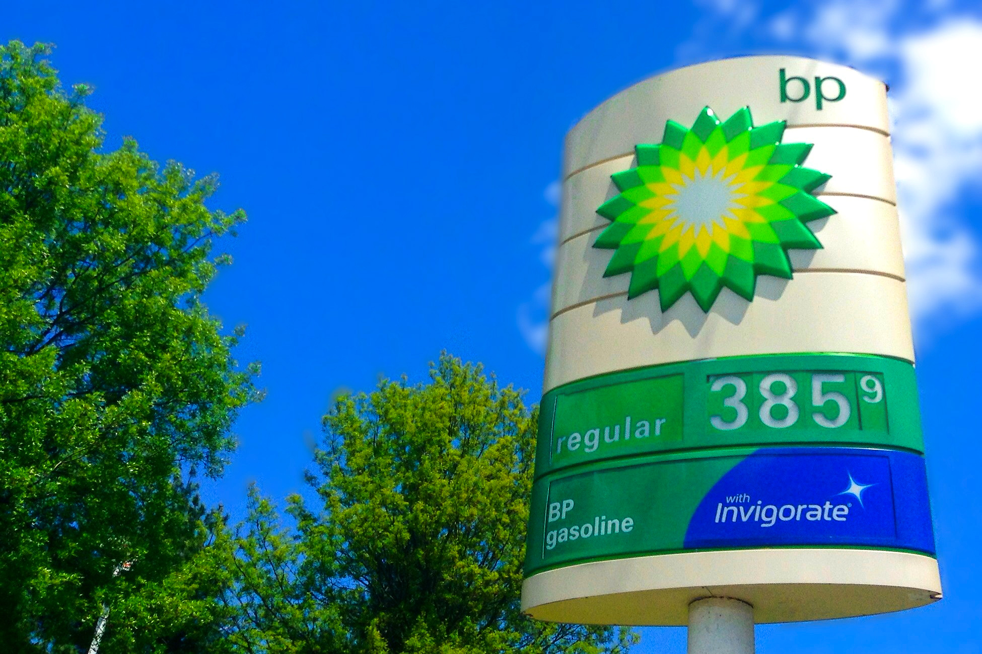 BP Criticized for Plan to Spend Billions More on Fossil Fuels Than Green Energy