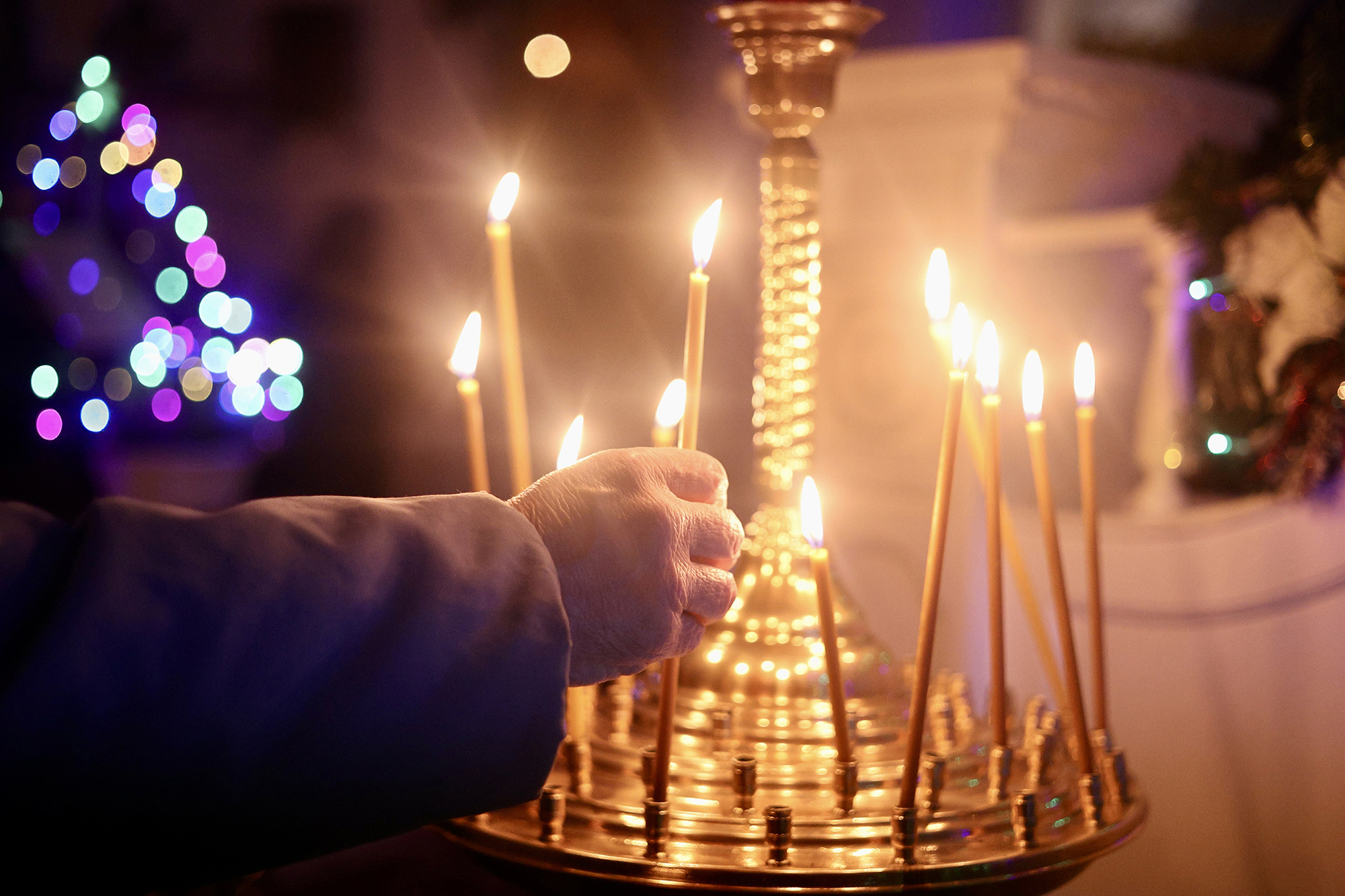 Ukraine, Christmas, Hand, Candles