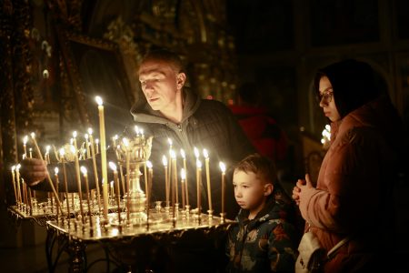 Ukraine, Christmas, Man, Children, Candles