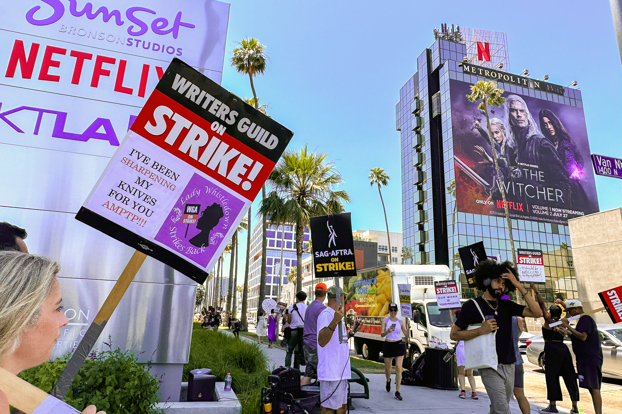 Hollywood, Actors, Writers, Strike, Netflix