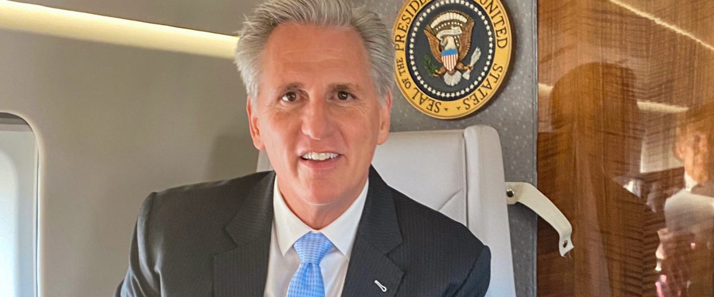 Kevin McCarthy, Air Force One