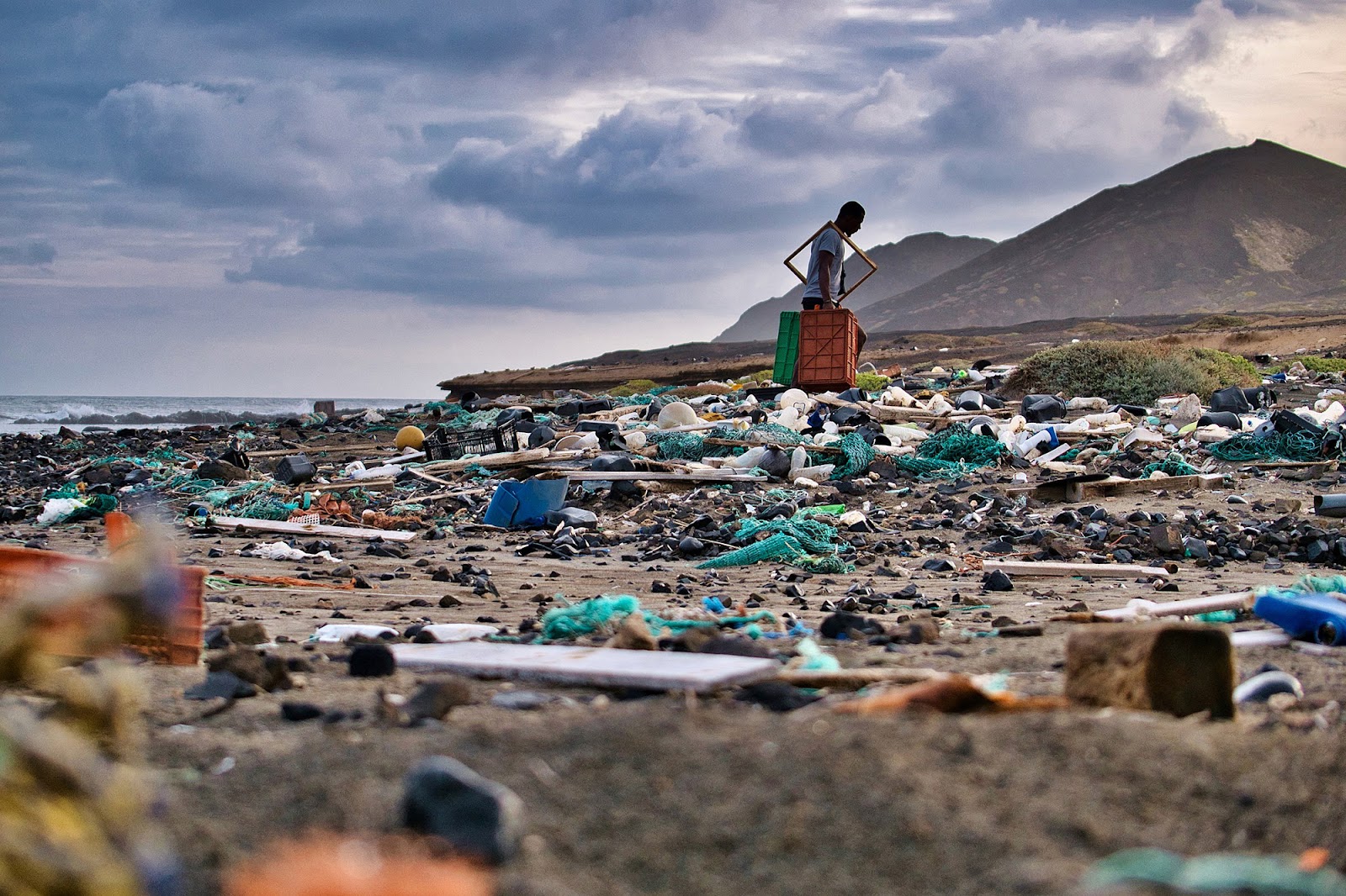 Plastic, garbage, pollution, Santa Luzia