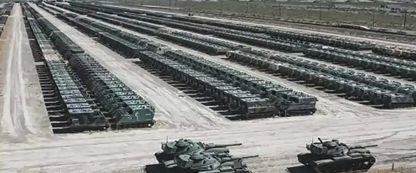 M113 APCs, M60 battle tanks
