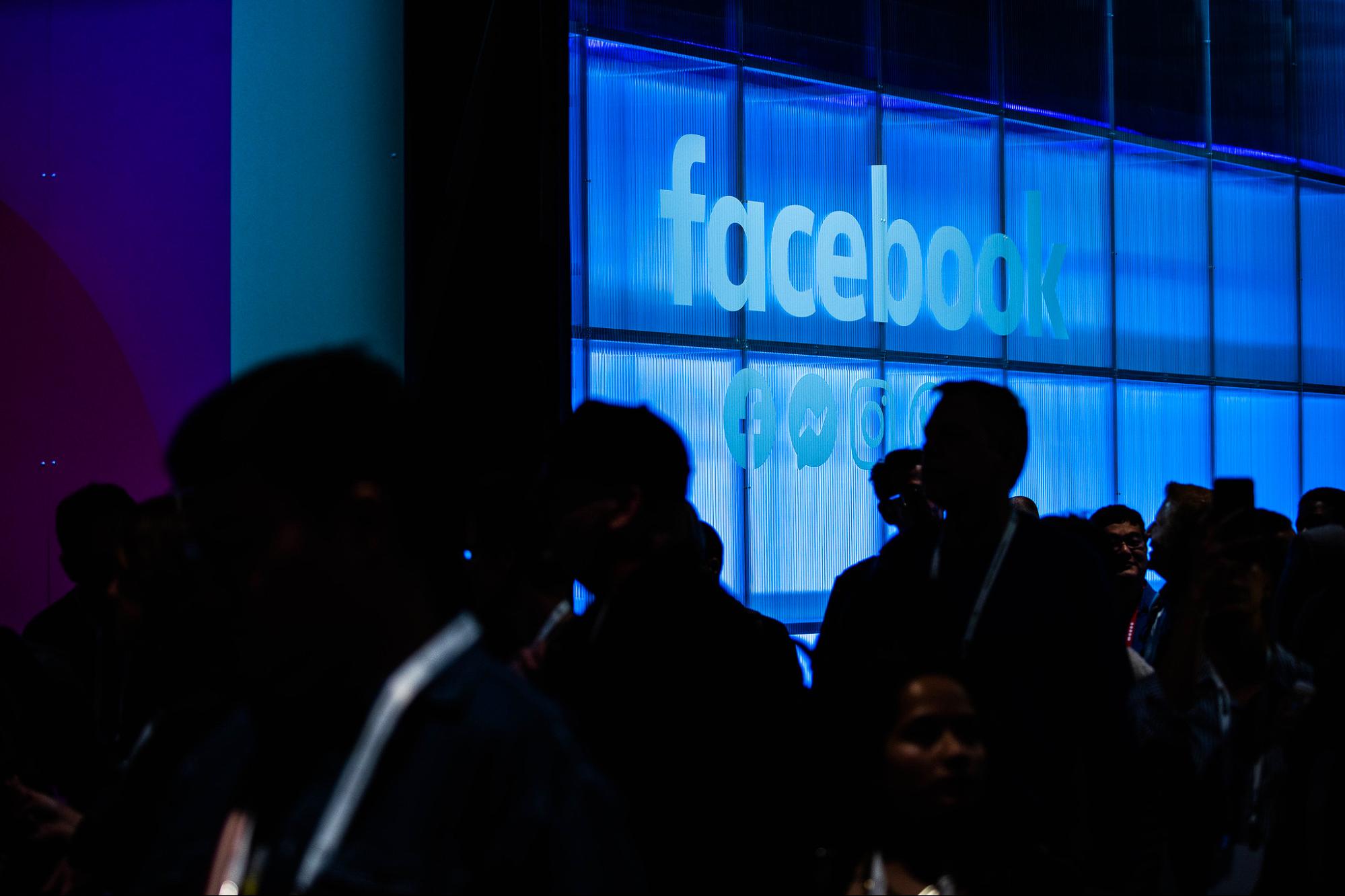 tech, Meta, Facebook, Messenger, privacy, end-to-end encryption, crime, child protection