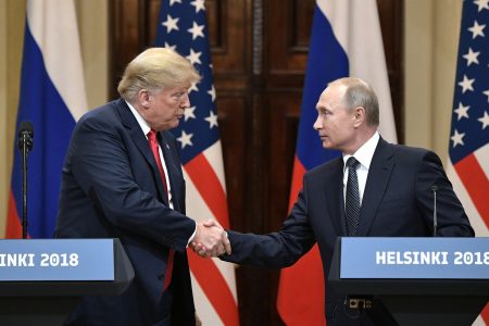 Donald Trump, Vladimir Putin, Helsinki, shaking hands