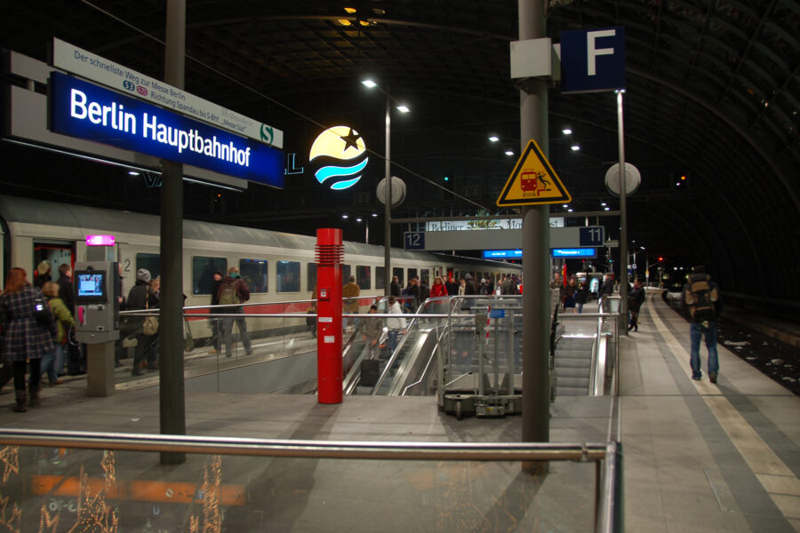 Berlin Hauptbahnhof Station, 2010