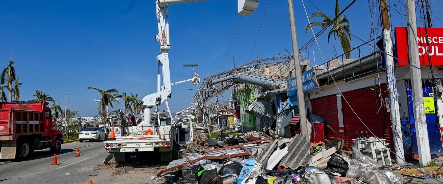 CFE Workers, Cleanup, Hurricane Otis, Acapulco