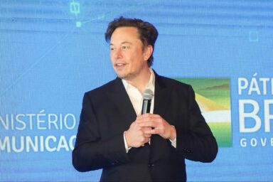 Elon Musk, Connectivity and Protection of the Amazon, Event