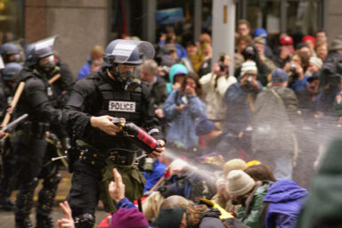 Police pepper spray, WTO, protesters, Seattle, WA