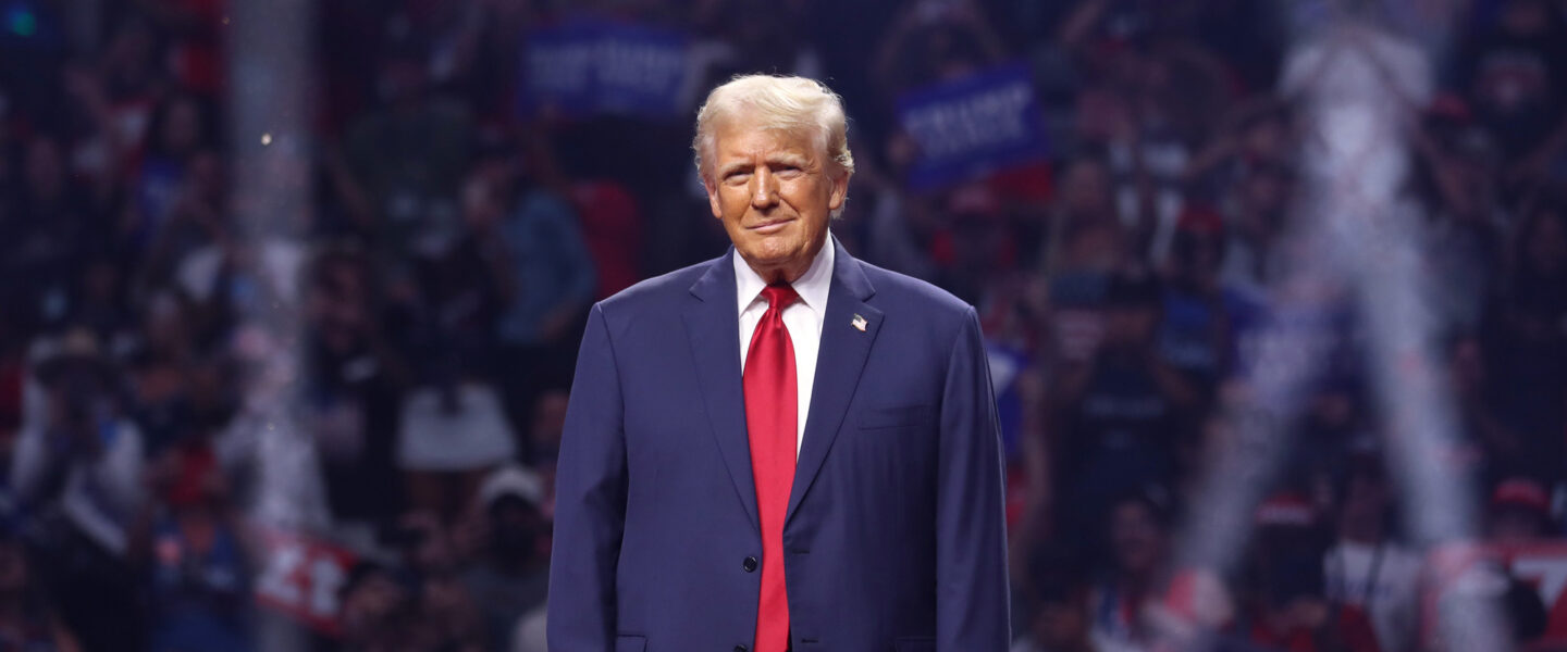 Donald Trump, Desert Diamond Arena, Arizona