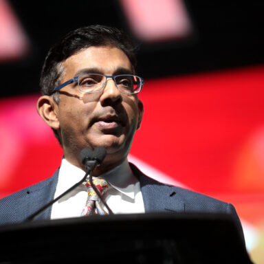 Dinesh D'Souza