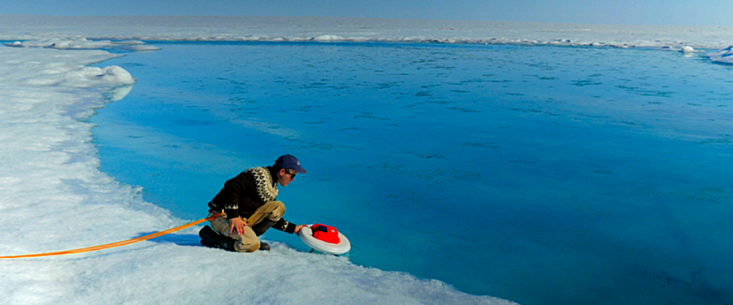 climate crisis, global warming, Greenland ice sheet, cracking, new study