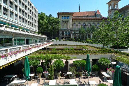 climate crisis, nature, environment, biodiversity, Switzerland, green roofs