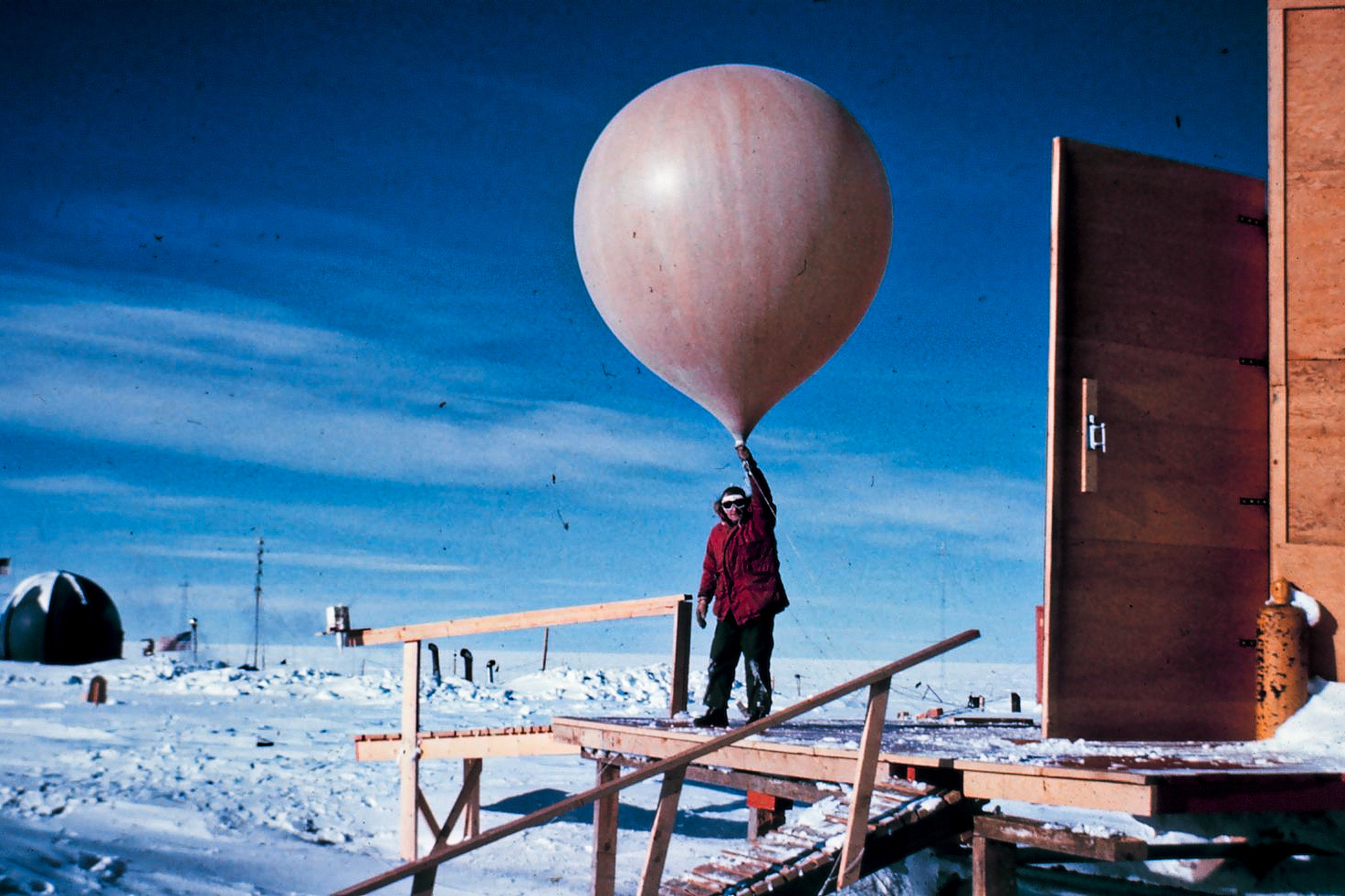 climate, weather, US forecasts. DOGE cuts, weather balloons