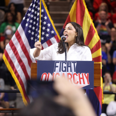 Alexandria Ocasio-Cortez, Fight Oligarchy