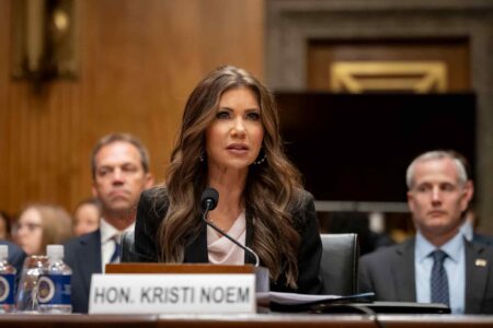 Kristi Noem, habeas corpus