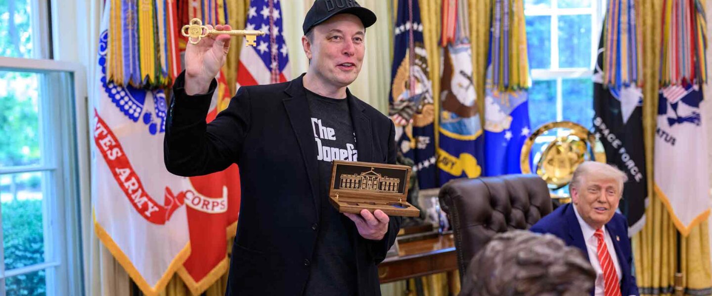 Donald Trump, Elon Musk, gold key, White House
